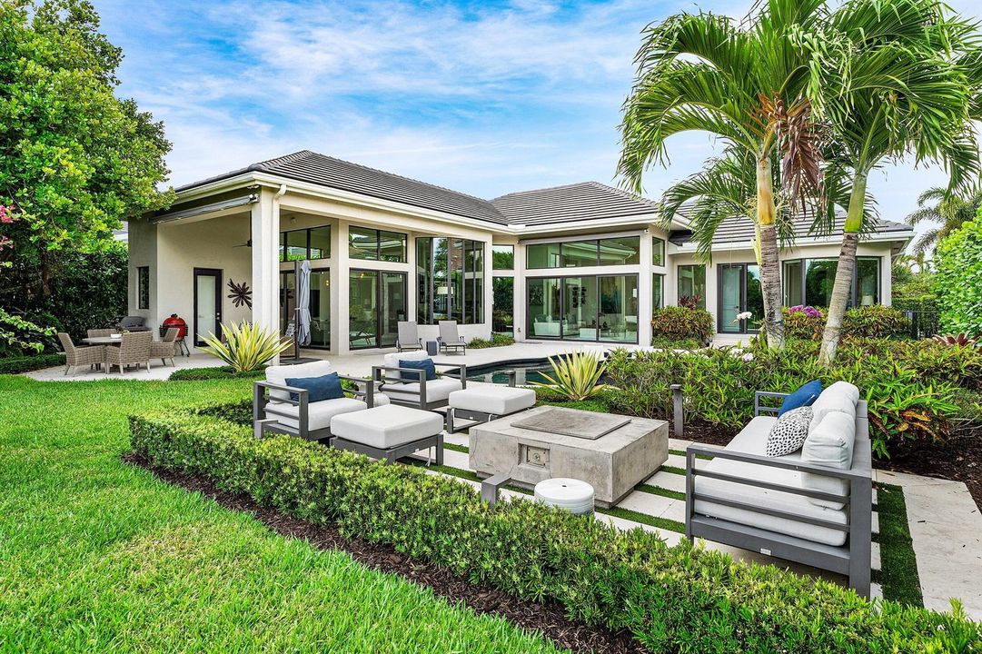051-21SomersetDrive-PalmBeachGardens-FL-