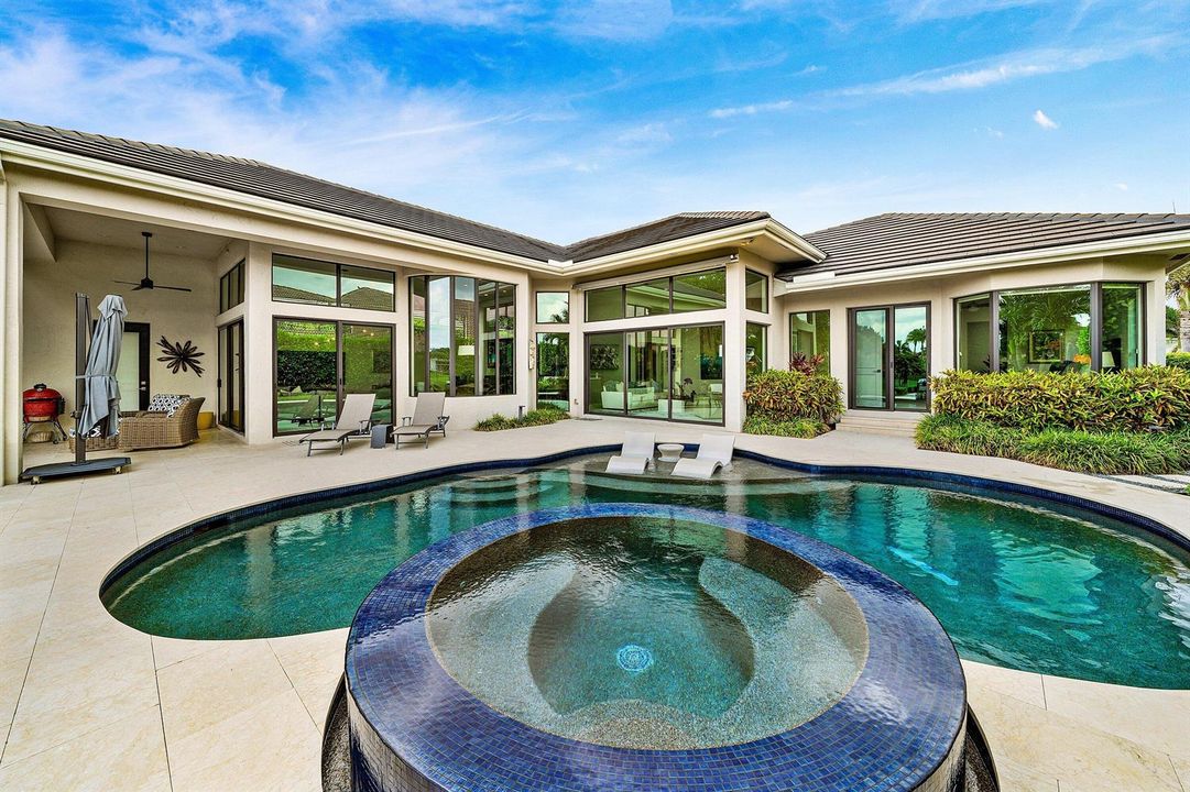 054-21SomersetDrive-PalmBeachGardens-FL-