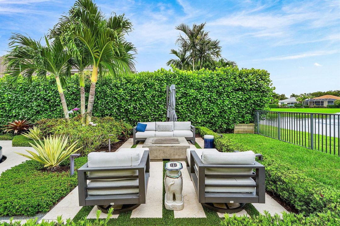 052-21SomersetDrive-PalmBeachGardens-FL-