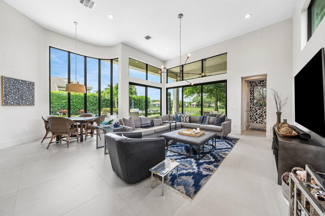 023-21SomersetDrive-PalmBeachGardens-FL-