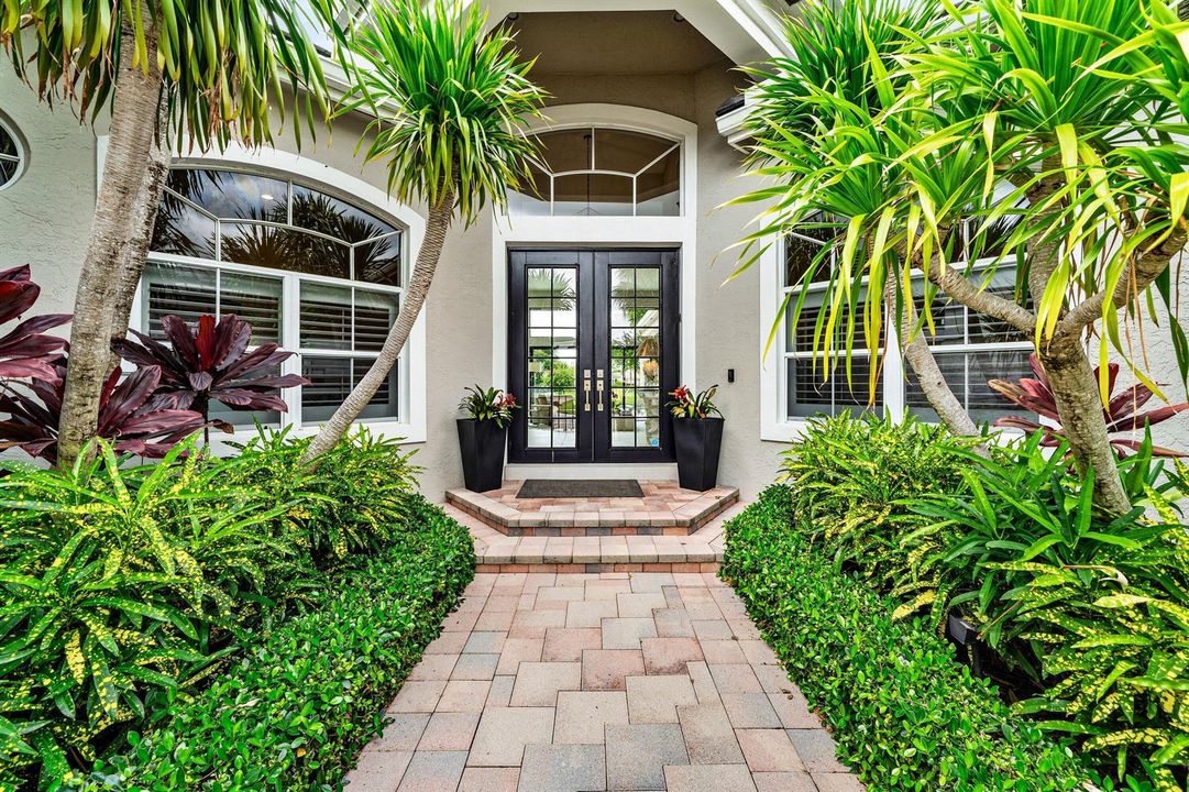 007-21SomersetDrive-PalmBeachGardens-FL-