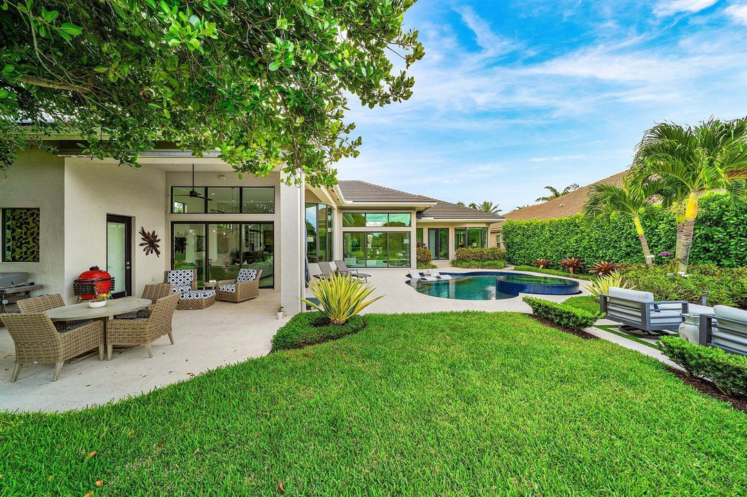 050-21SomersetDrive-PalmBeachGardens-FL-