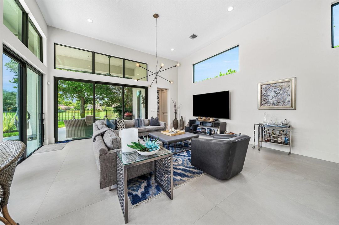 022-21SomersetDrive-PalmBeachGardens-FL-