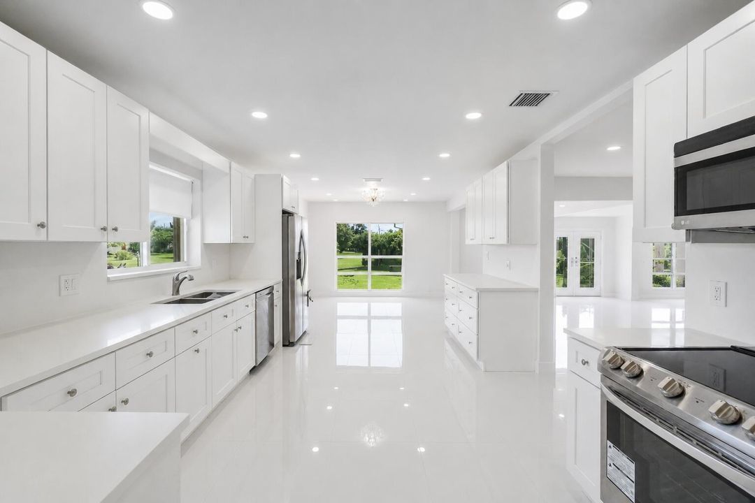 7600 NW 82nd Terrace_21