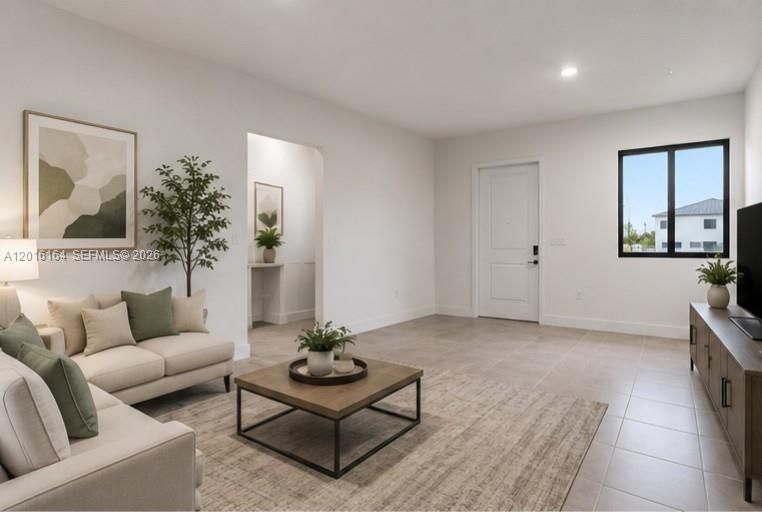 Active With Contract: $4,100 (4 beds, 2 baths, 1606 Square Feet)