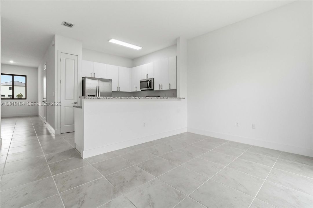 Active With Contract: $4,100 (4 beds, 2 baths, 1606 Square Feet)