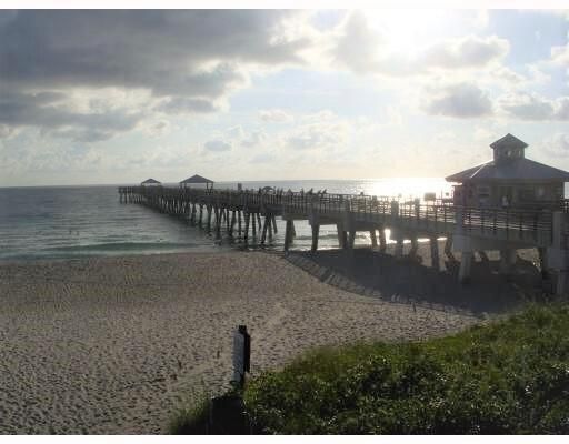 Juno Pier