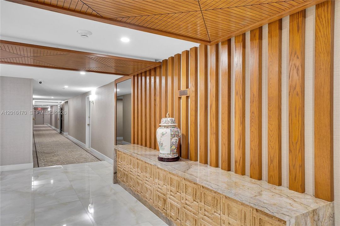 En Venta: $349,000 (2 camas, 2 baños, 1811 Pies cuadrados)