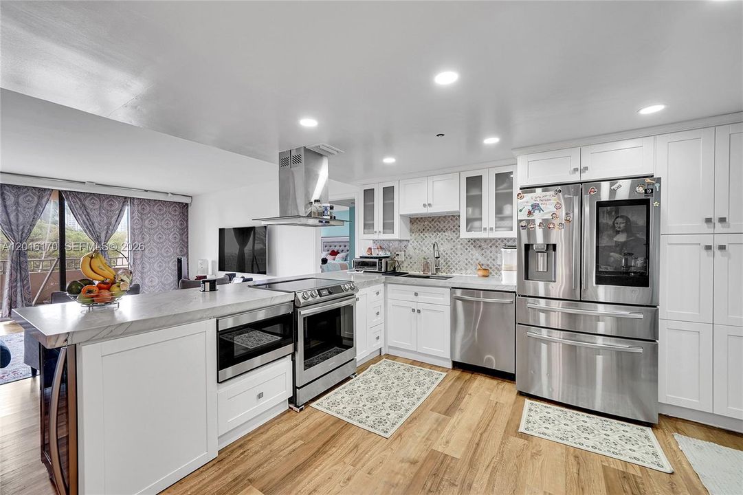 En Venta: $349,000 (2 camas, 2 baños, 1811 Pies cuadrados)