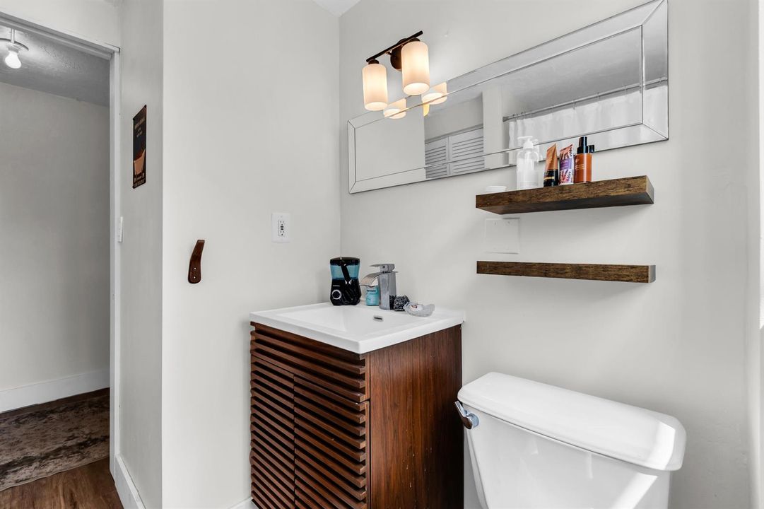 Third bathroom (downstairs)