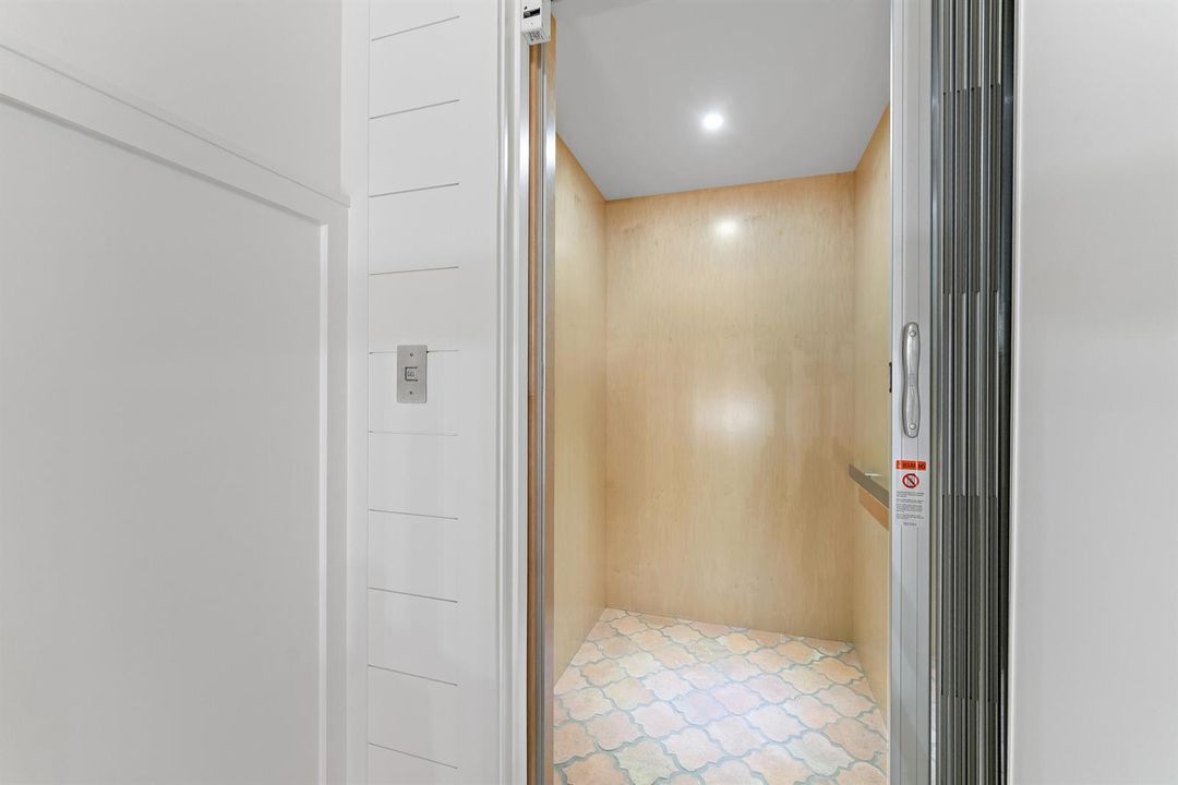 115-116SSewallsPointRd-Stuart-FULL