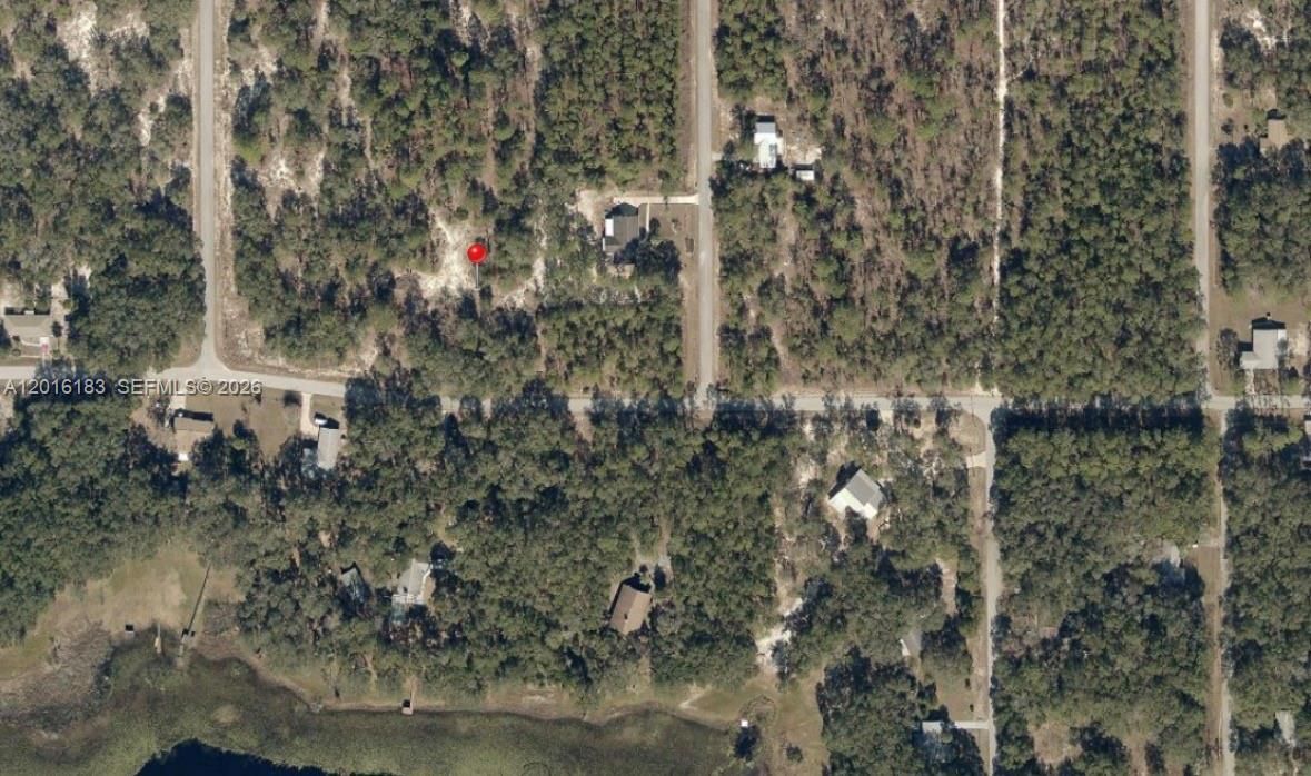 На продажу: $65,000 (1.24 acres)