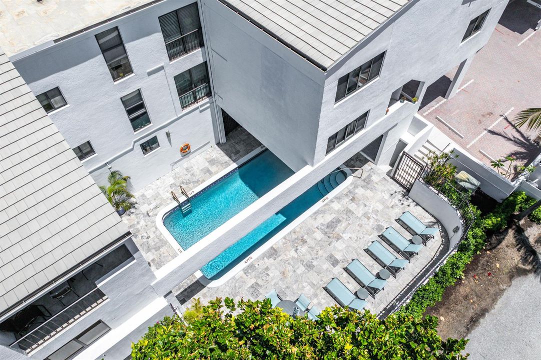 Community pool
