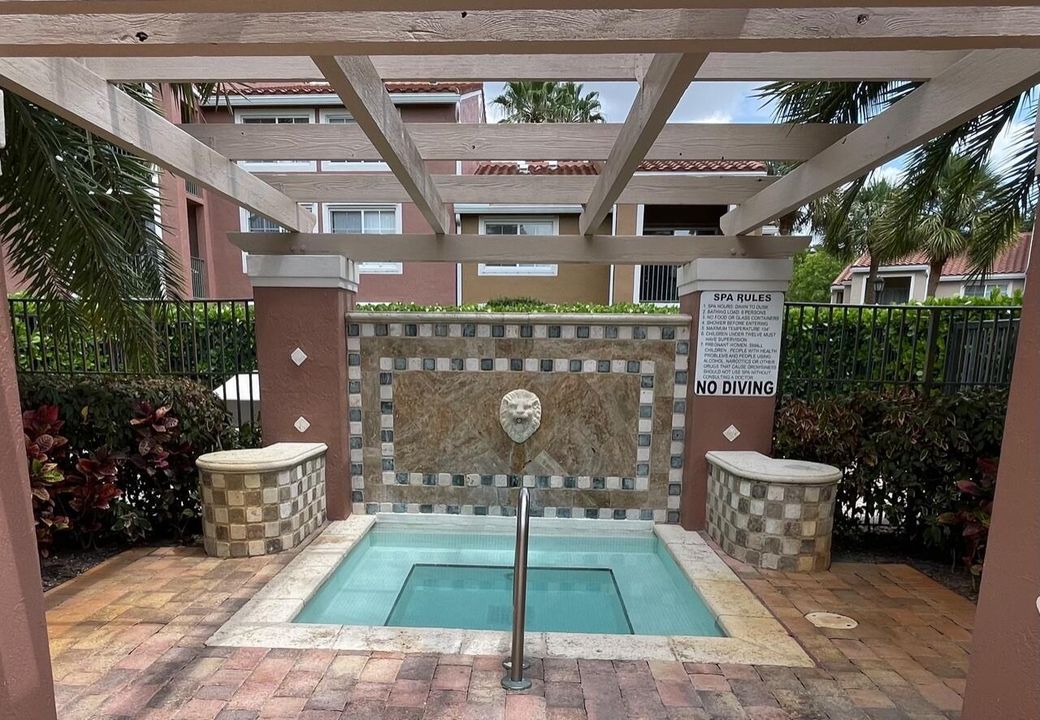St Andrew's Jacuzzi -1