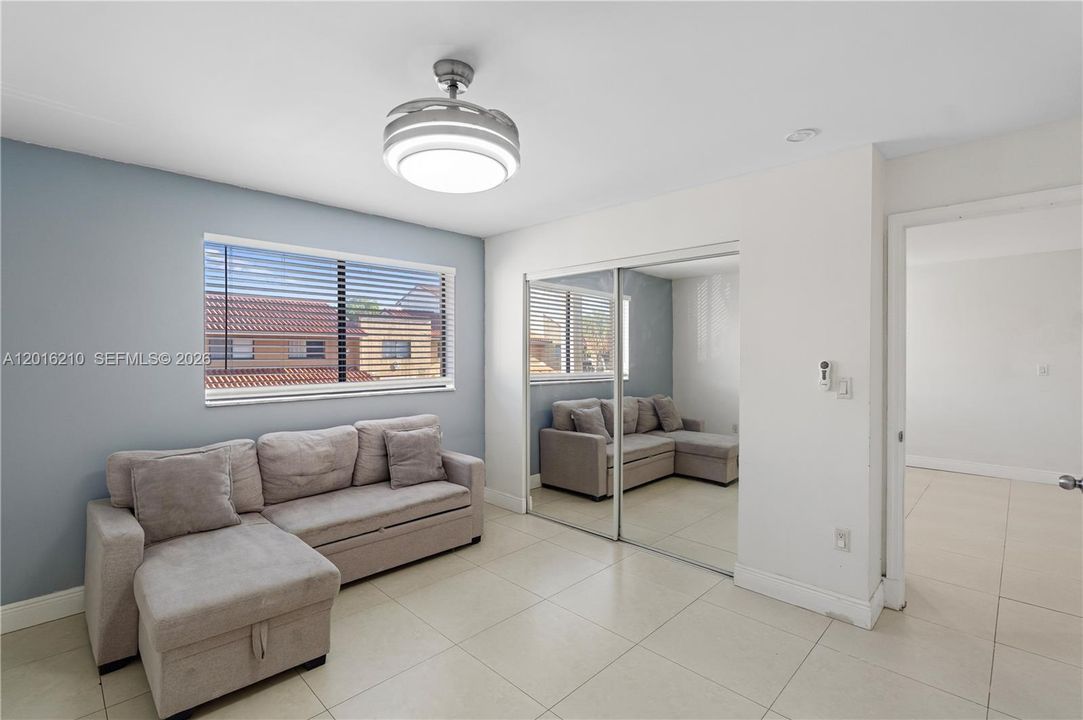 Recently Sold: $274,999 (2 beds, 2 baths, 755 Square Feet)
