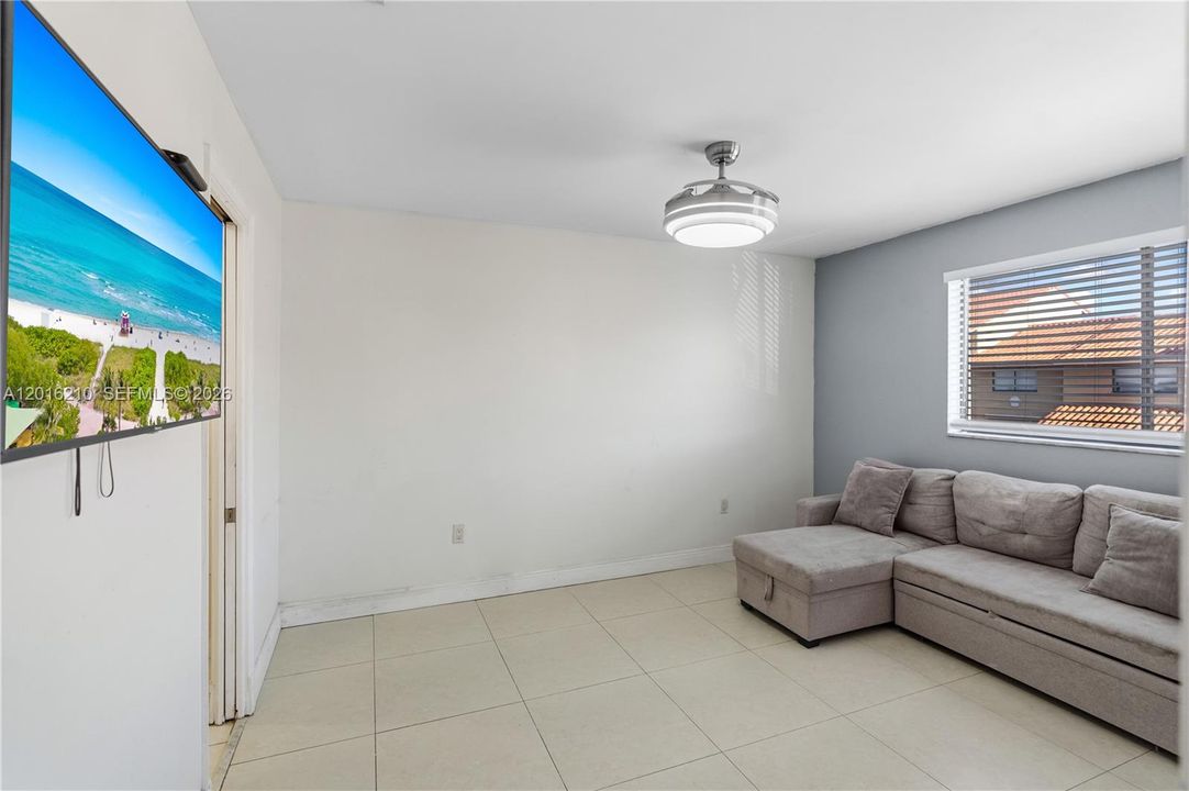 Recently Sold: $274,999 (2 beds, 2 baths, 755 Square Feet)