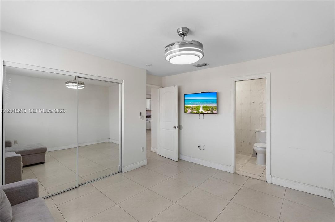 Recently Sold: $274,999 (2 beds, 2 baths, 755 Square Feet)
