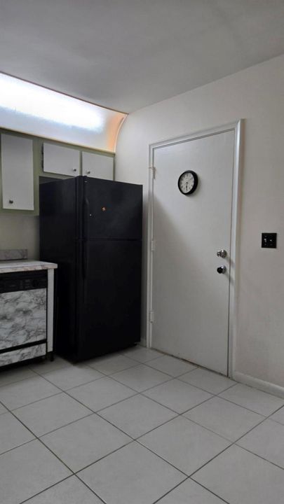 Eat In Kitchen