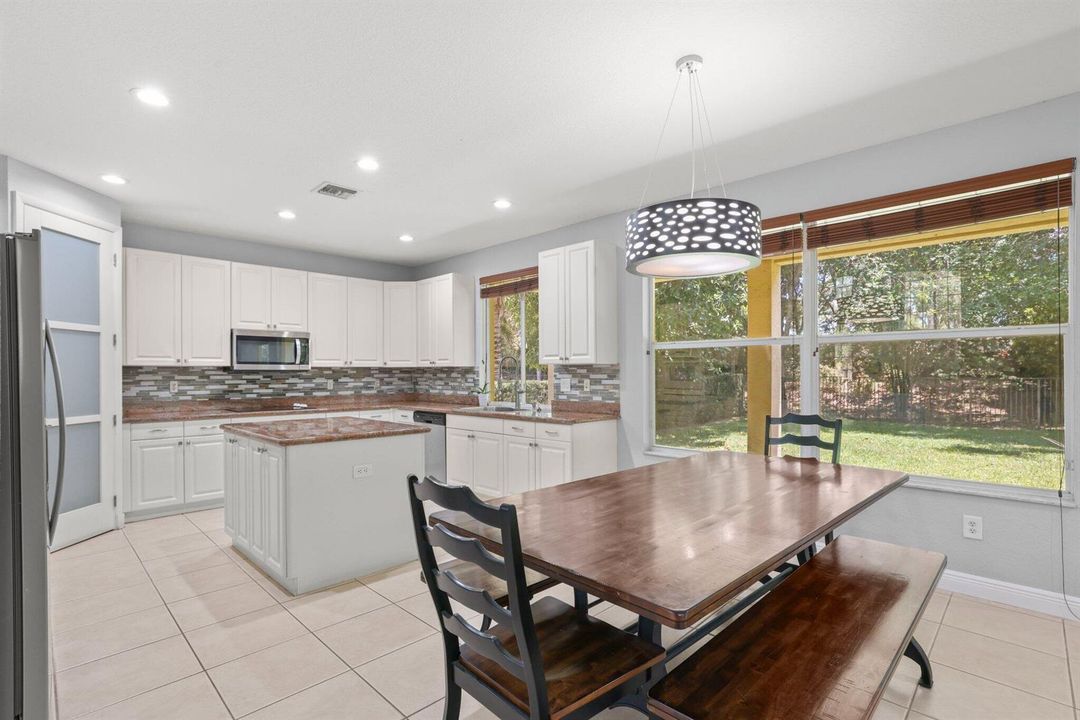 11157 Misty Ridge Way - 20.jpg-SMALL