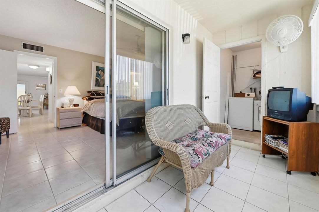 17 Patio 01