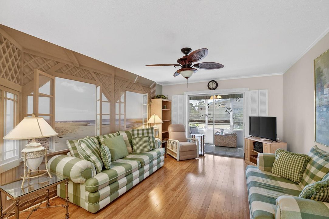 Dining:Living Room 5