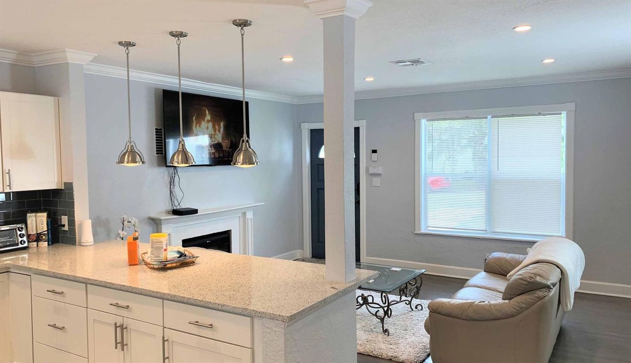 918-upland-road-pineapple-park-west-palm