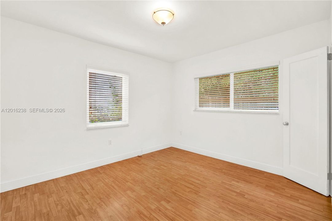 2nd bedroom