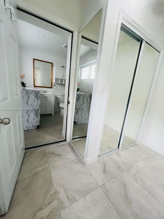 В аренду: $1,600 (1 спален, 1 ванн, 1751 Квадратных фут)