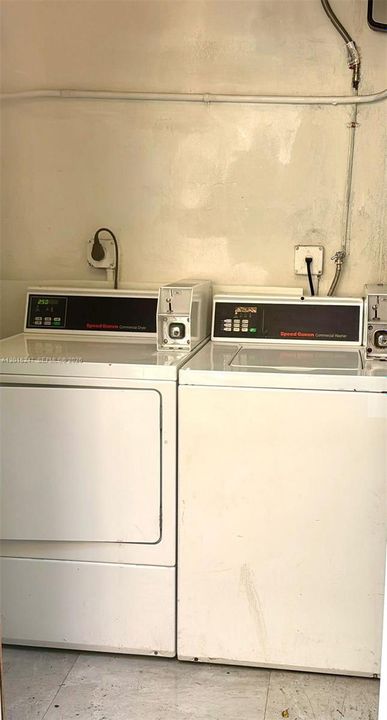 LAUNDRY AVAILABLE ON SITE