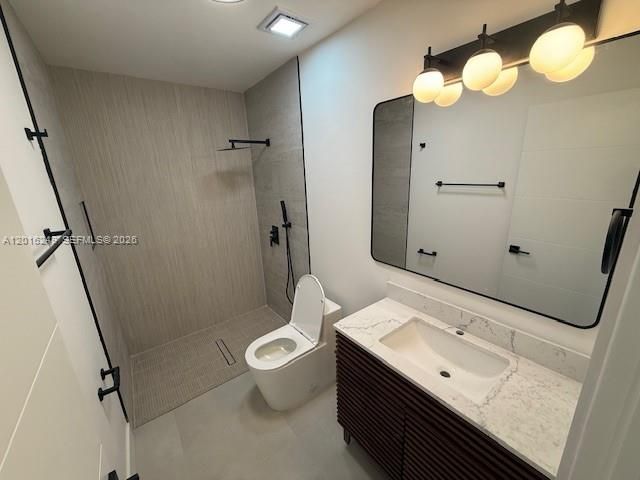 En Venta: $870,000 (3 camas, 2 baños, 1170 Pies cuadrados)