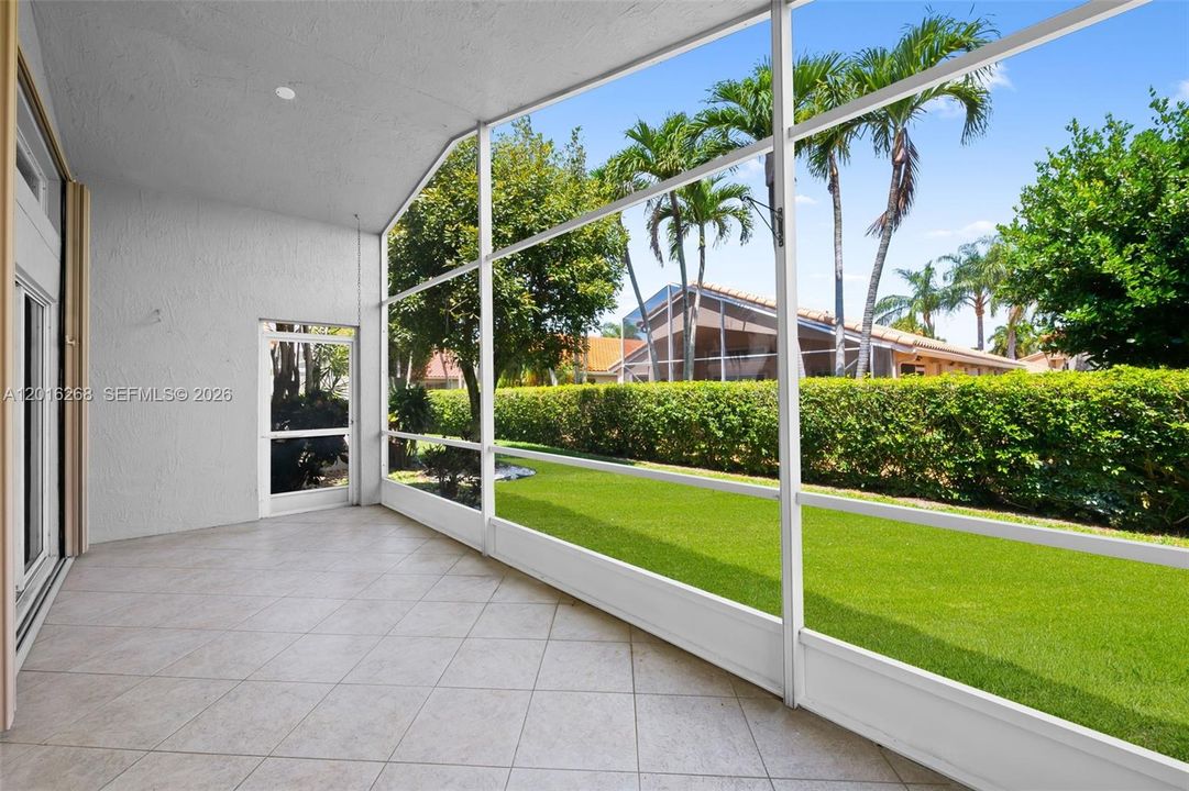 For Sale: $469,900 (3 beds, 2 baths, 1829 Square Feet)