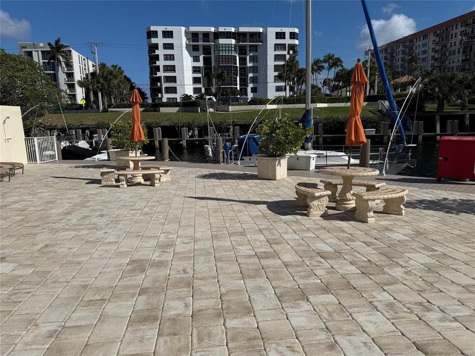 bbq tables
