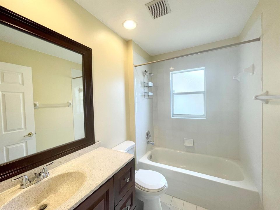 2nd bathroom