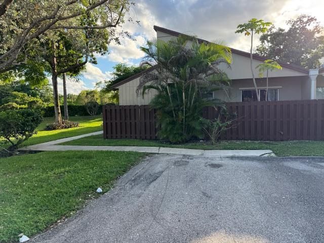 2-car Driveway