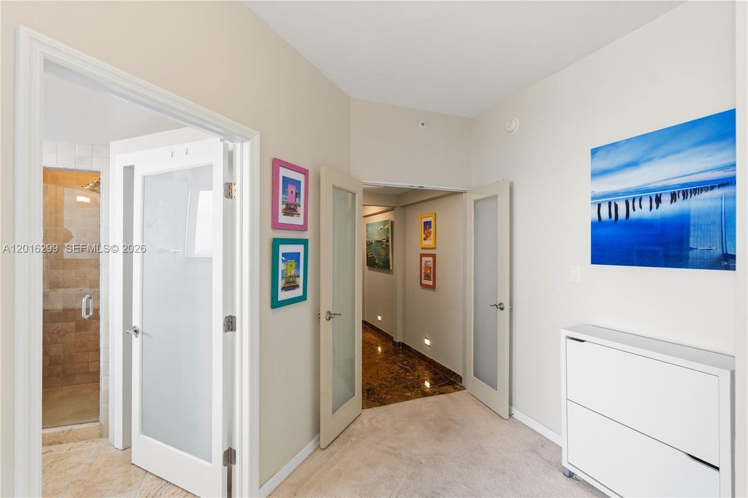 For Sale: $1,657,000 (2 beds, 2 baths, 1581 Square Feet)