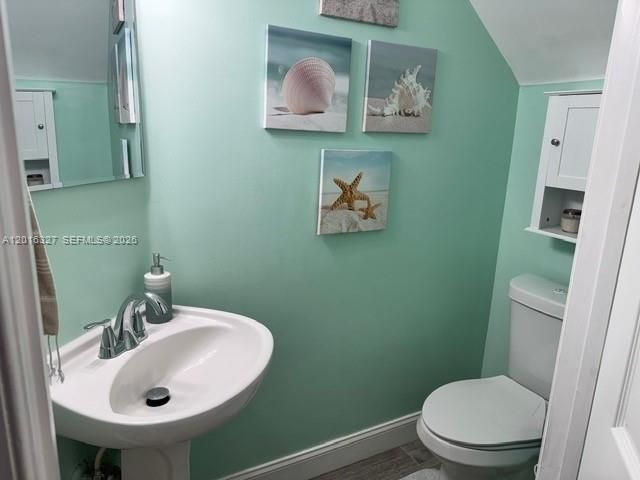 For Sale: $526,500 (3 beds, 2 baths, 1689 Square Feet)