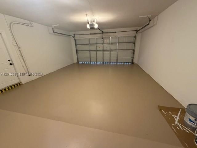 В аренду: $4,600 (4 спален, 3 ванн, 2124 Квадратных фут)