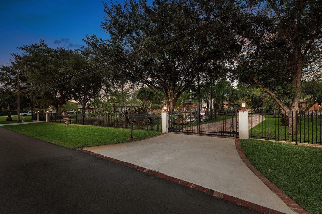 079-6002Northwest74thTerrace-Parkland-FL