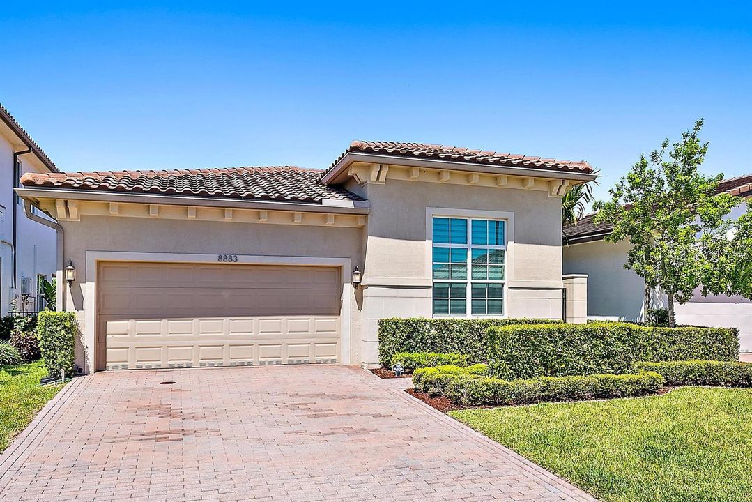 8883 Kingsmoor Way -21