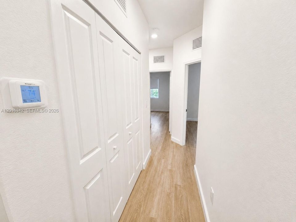 Active With Contract: $2,650 (3 beds, 2 baths, 1695 Square Feet)