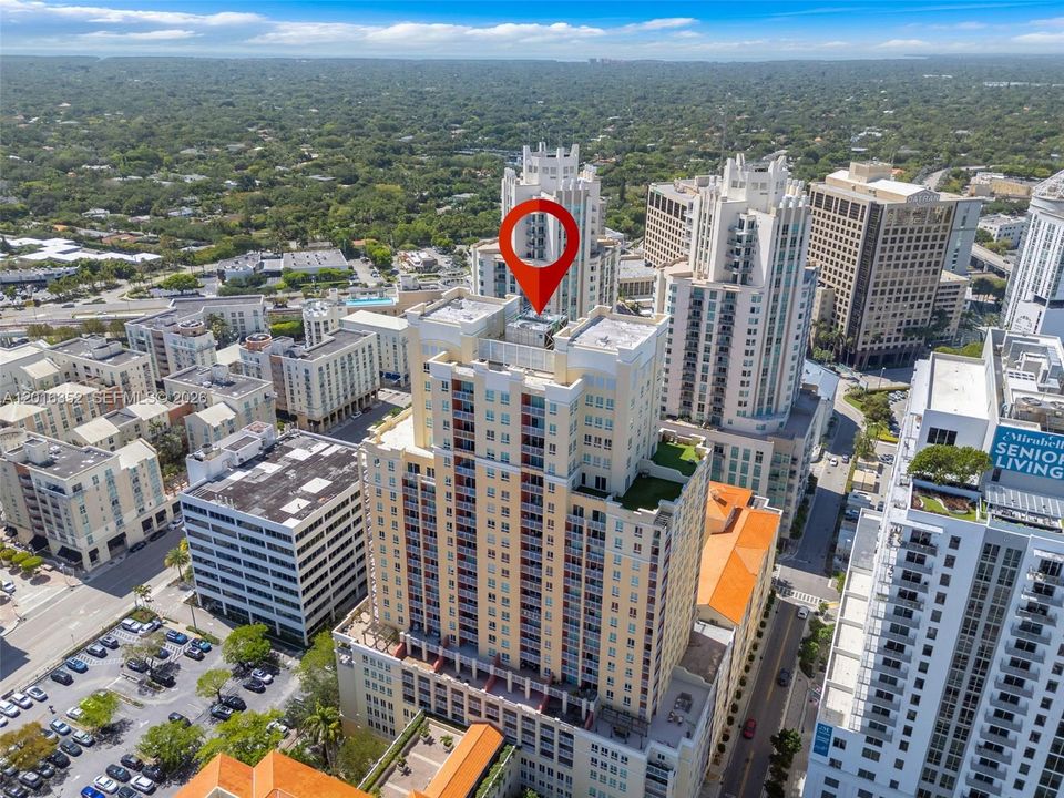 Active With Contract: $450,000 (2 beds, 2 baths, 1155 Square Feet)