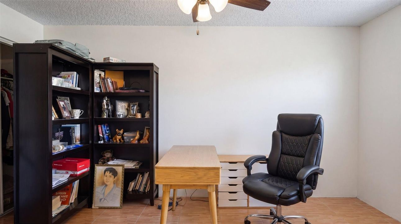 17-4258 Landar Dr S