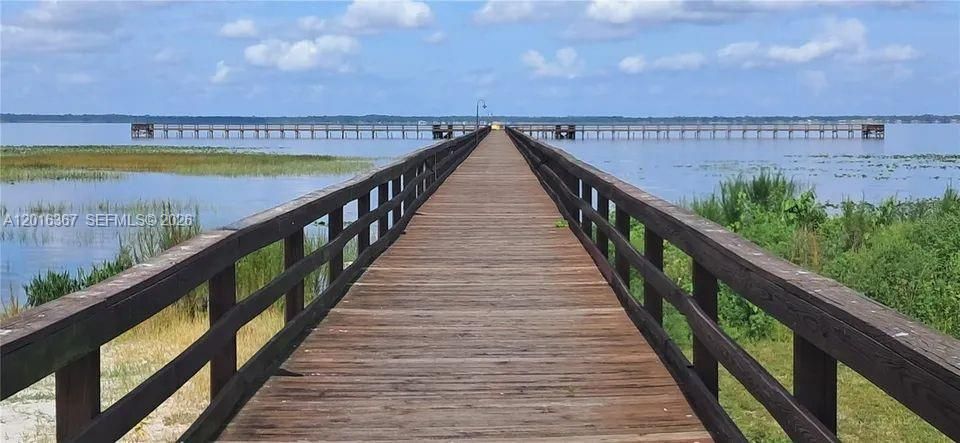 For Sale: $49,000 (10,011.00 acres)