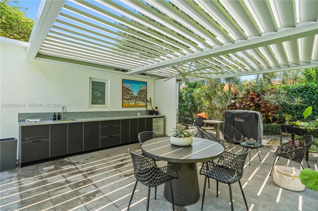 В аренду: $13,500 (4 спален, 3 ванн, 2309 Квадратных фут)