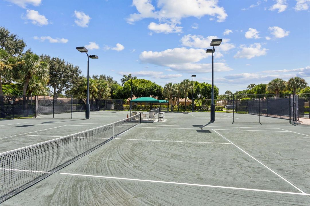 Tennis