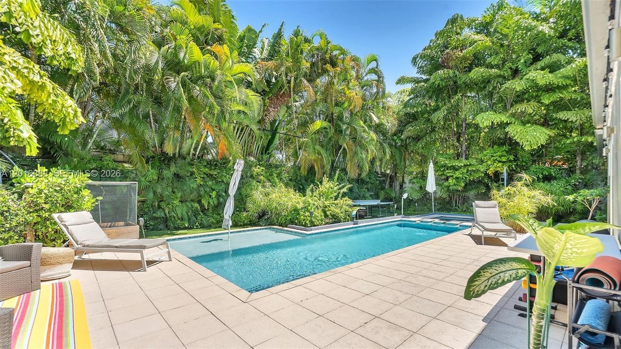En Renta: $14,500 (3 camas, 3 baños, 1706 Pies cuadrados)