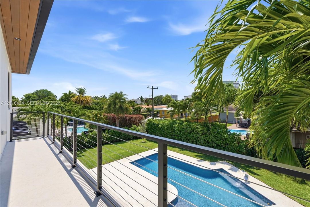 For Sale: $3,500,000 (4 beds, 4 baths, 3168 Square Feet)