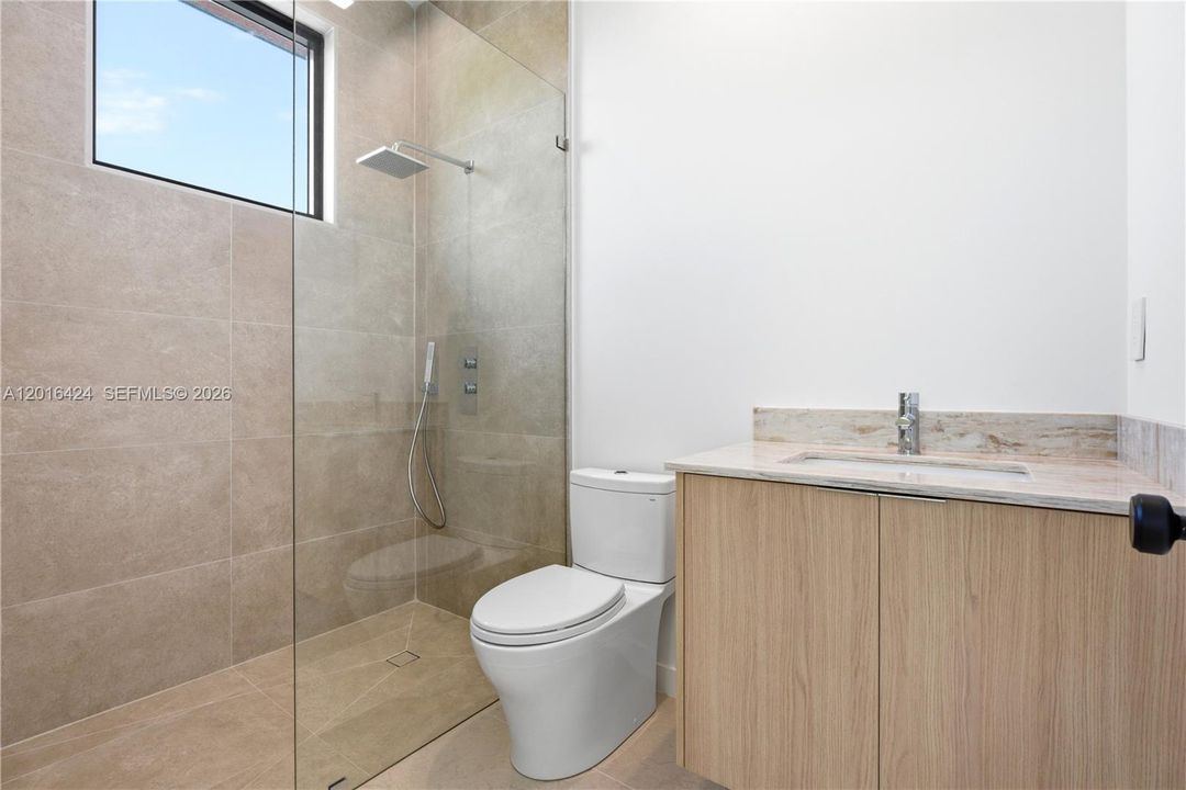 For Sale: $3,500,000 (4 beds, 4 baths, 3168 Square Feet)