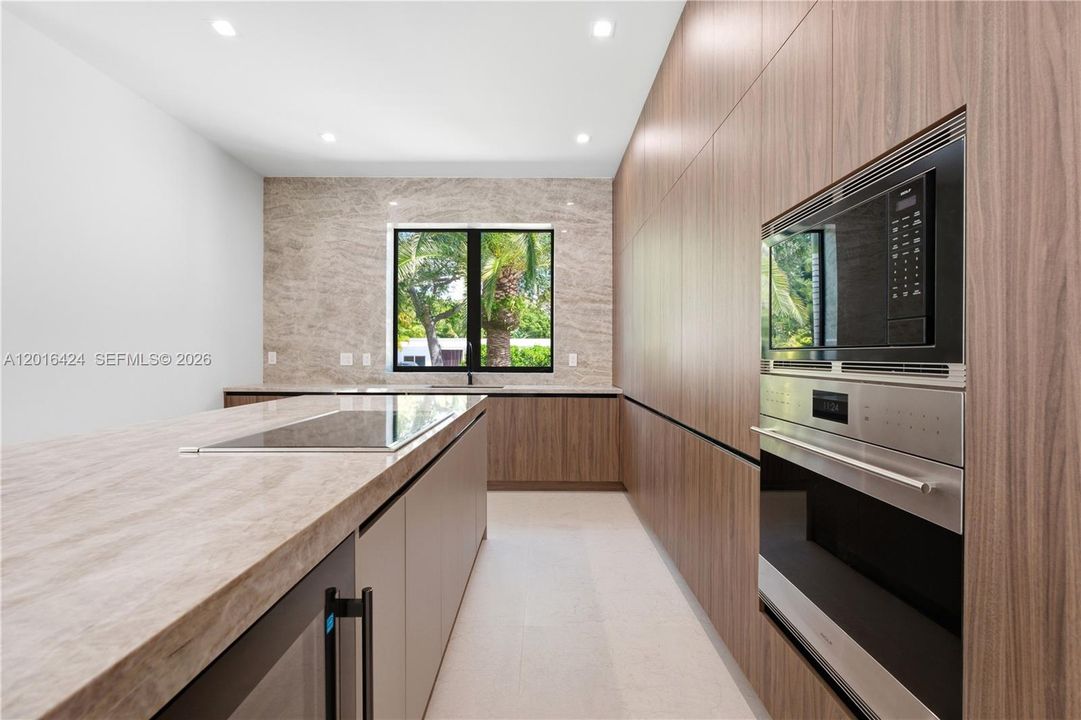 For Sale: $3,500,000 (4 beds, 4 baths, 3168 Square Feet)