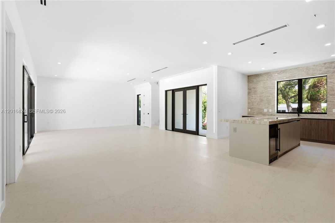 For Sale: $3,500,000 (4 beds, 4 baths, 3168 Square Feet)